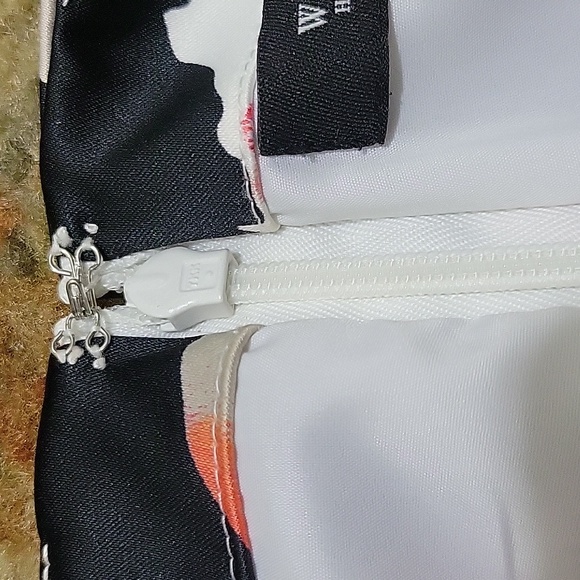 WHBM Foral Floral Dress - Picture 3 of 10